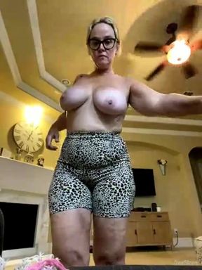 Lardy Steamy Blond Granny Solo