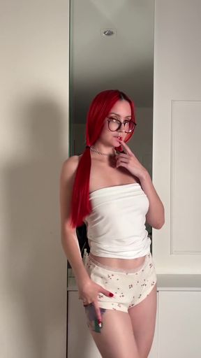 Curvy amateur in a solo scene gets touched and reacts to it