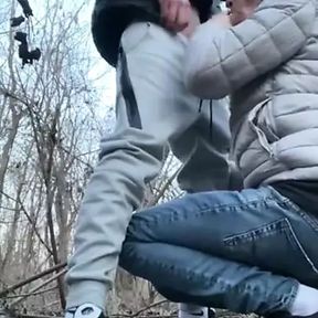 Amateur gay suck outdoor (blowjob in sportwear)