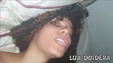 Levei uma amiga pra na nossa casa ficamos s e ela pediu pra filmar a gente fodendo - casaldoidera