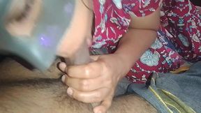 Delhi Nurse Anagha Puts Her Boyfriend's Penis in Her Mouth and Sucks His Milk