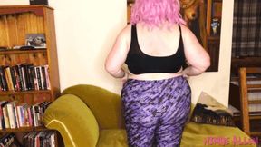 BBW Leggings Tease - Nimue Allen big bum - wmv