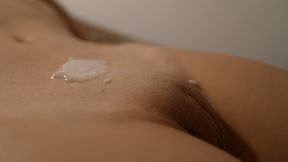 Gently rubbed my cock against my stepsister&#039;s pussy and left a mark on her tummy