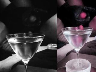 Biggest CUMLOAD in a martini-glas of WATER after stretching my balls