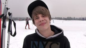 Czech Hunter ~ Bieber-Lookalike Gets Facial & Gaped Wide Open