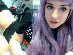 Webcam Teen masturbates and pretends you came in her mouth