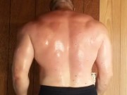 Big Bodybuilder Sweaty Posing OnlyfansBeefBeast