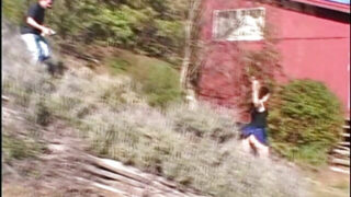 輪姦, ダブル挿入, ぶっかけ – 18歳の可愛い痴女ティーンフェロニーの激しいアナル輪姦