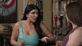 Blond Kate Kennedy cums on MILF Romi Rain'_s Face
