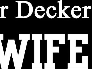 Amateur doxy with glasses goes on her knees for a coarse sloppy POV deepthroat