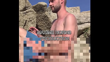HOT HOLIDAY DOGGING EXHIBITION DADDY SUCKS ME AND MAKES ME CUM HARD