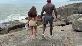 bbc transa ao ar livre nas pedras com mulher casada