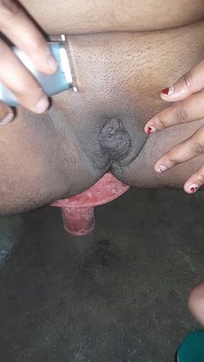 I'm Taking a Shower in the Bathroom Today, I'm Saving Today.