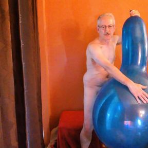 111) Polishing W28 Longneck Balloon &amp; TT24 Pop! Kinky Daddy!