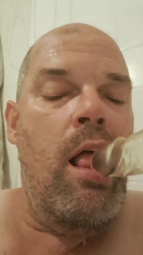 Sucking Performance of a Slut