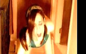 Solo tranny dildoing her asshole