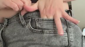 Orgasme dans mon jean Levi’s gris