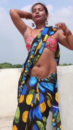 Huge Cock Stretching The Ass of a Slutty Indian Girl