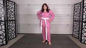 AURORA'S STRONG KARATE HANDS (4K)