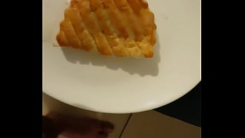 Cum eat