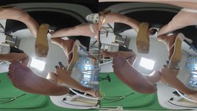 3DVR180 Tony YUANYUAN XINXIN MARTINA shoes smelly feet POV trampling