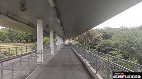 o garoto liberou a bunda para todos os homens ativos da floresta