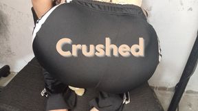 Crushed by Lola's ass