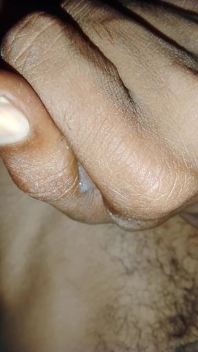 Woman likes to lick unsatisfied