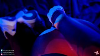 Косплееру Асуке из Neon Genesis Evangelion наполняют кримпаем