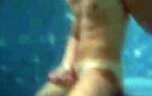Str8 underwater and cum