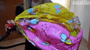 Anastasia caught Lari