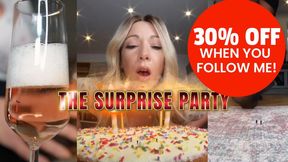 Giantess Surprise Party: SPECIAL OFFER!