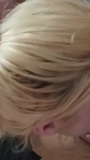 Must-see moment from &quot;Amateur Cumshot and Deepthroat Compilation&quot;