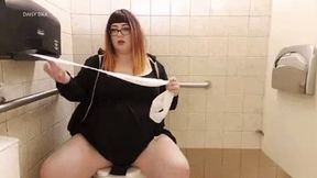 BBW Daisy's Public Toilet Compilation *HD