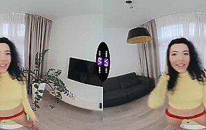 TmwVRnet - Mini Mitzi - Masturbating before working out
