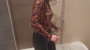 Wetlook in leather leggins and high heels
