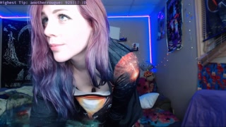 Tricky Nymph Camshow 8.10.2018 with vibe tease