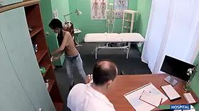 Fake polyclinic - therapists getting blowjobs and fiull xxx from patients