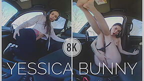 Yessica Pussy Masturbation In The Car