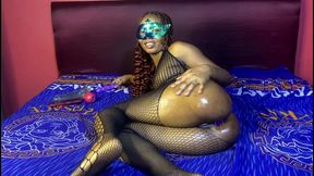 ⭐️ getting it hot n ready 4 u momma bear cant wait to feel you tongue this tasty twat!!