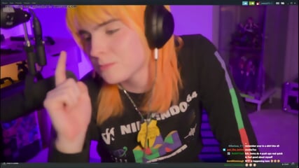ella hollywood hangs brain on stream