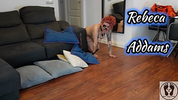 4K ANGRY PUPPY BARKING RABIDLY GASPING SNIFFING ALL THE ROOM
