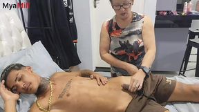 jovem mandrake fodendo a avo do seu melhor amigo