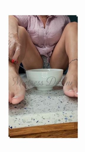 Spaghetti Play - Feet First