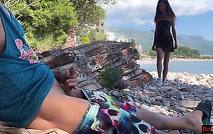 Public dick flashing on the beach - girl saw my cock and helped me cum