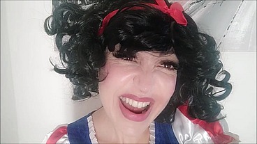 harley quinn, Snow White, nerd Lum...all giantesses and all ready to devour you