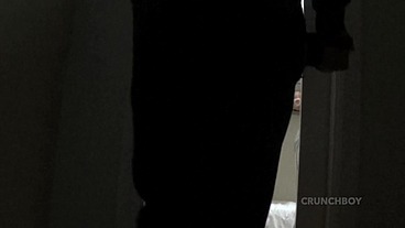 IL A DU MAL A SE PENDRE UN BITE ENORME