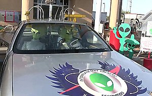 Busty cougar rio blaze sucks and fucks young cock