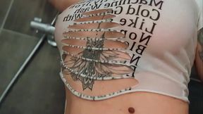 Une douche avec moi ?