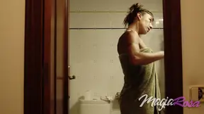 Flatmate catches a naked fall with roommate witnessing